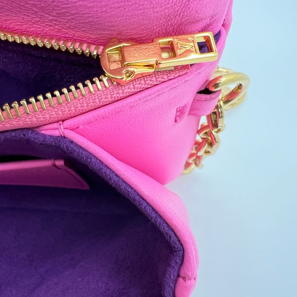 Louis Vuitton Lambskin Embossed Monogram Vuittamins Pochette Coussin Rose Violet - Picture 14 of 15